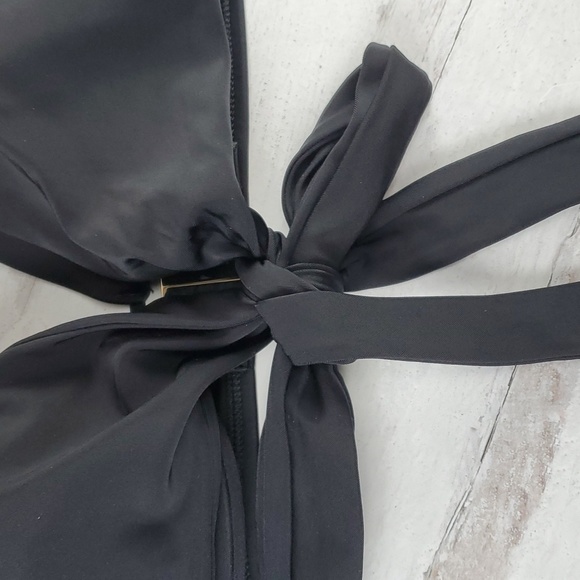 Victoria's Secret | The Wrap Halter Black Bikini Swim Top - Picture 2 of 10